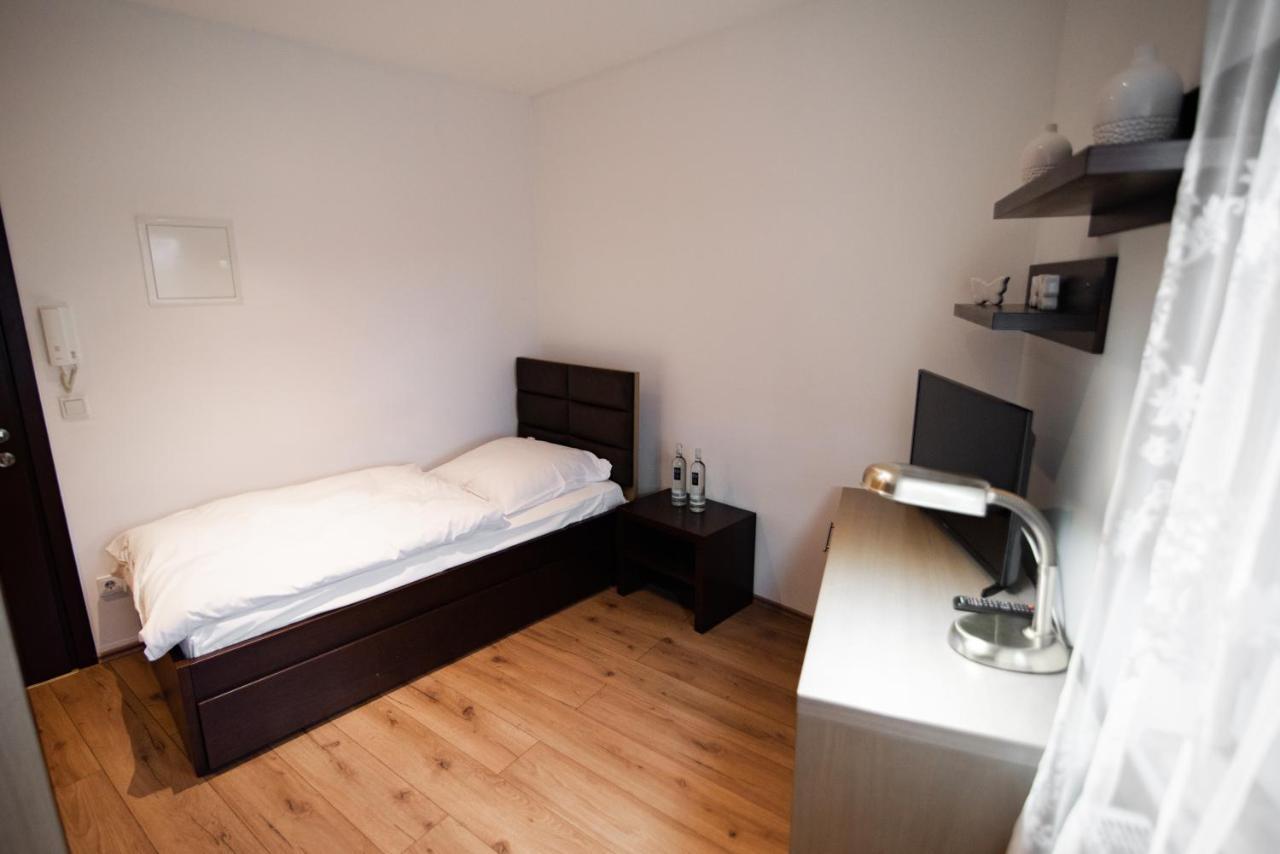 Main Appartments Frankfurt Airport Kelsterbach Eksteriør bilde